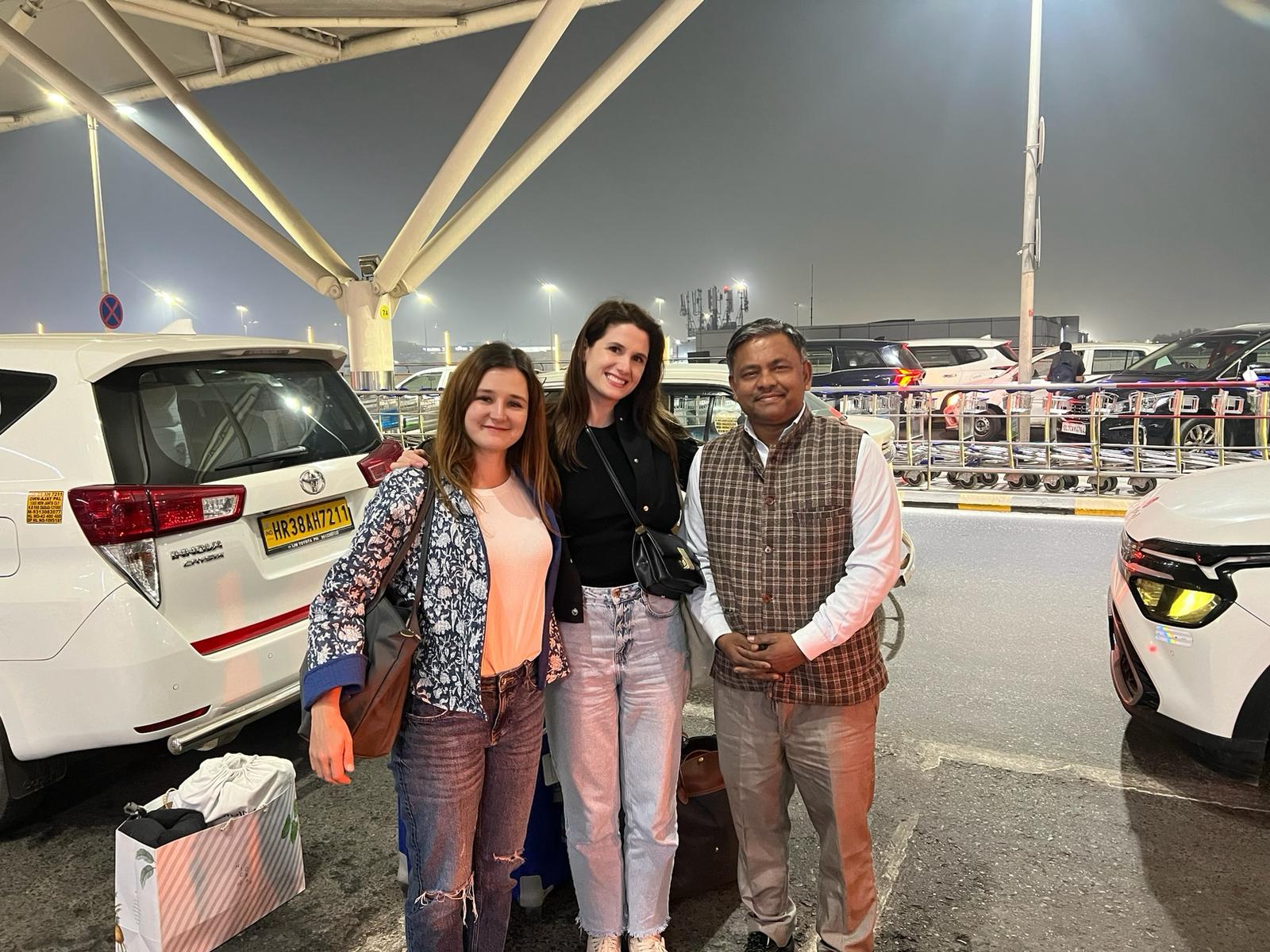 Best driver for Rajasthan tour – airport pickup with Toyota Innova
