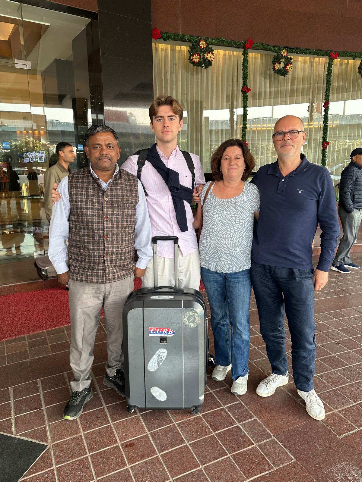 Golden Triangle tour with driver – hotel pickup in Delhi