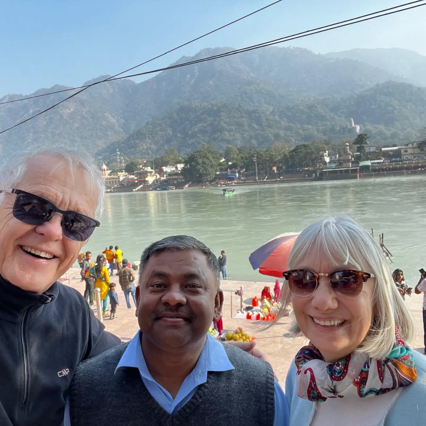 Foreign tourists at Haridwar Ganga Aarti with private driver